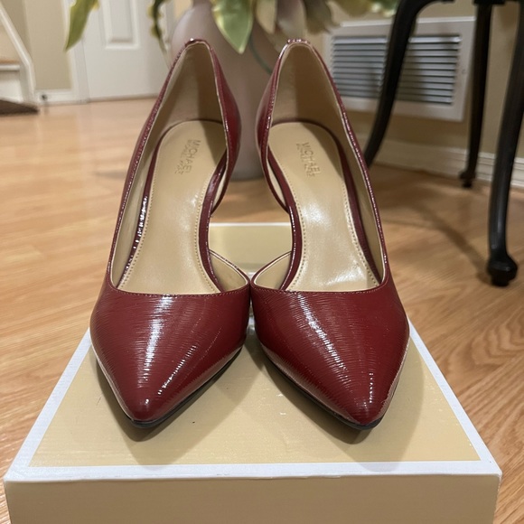 MICHAEL Michael Kors Shoes - NEW Michael Kors